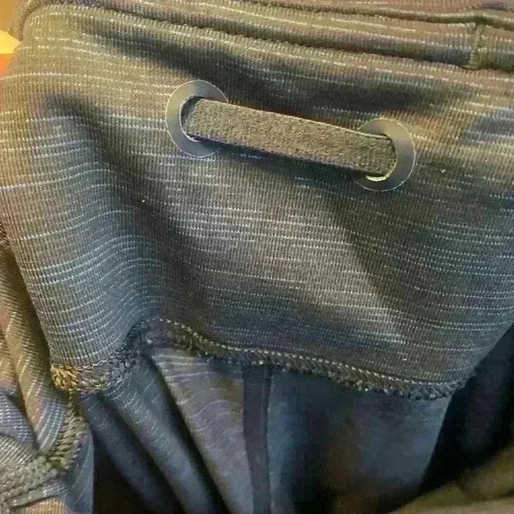 Outdoor Voices leggings, blue with blue flecks, Womens size XS - Picture 8 of 8